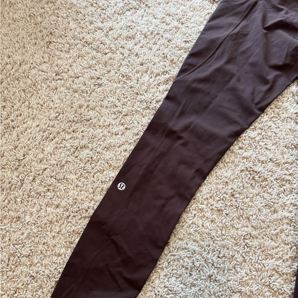 Lululemon Fast & Free Crop leggings in the Nulux fabric HR Crop 23" *Ref Size 4 - Picture 5 of 10